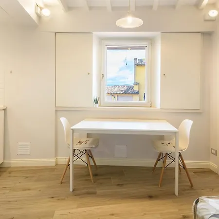 Santa Croce By Mmega